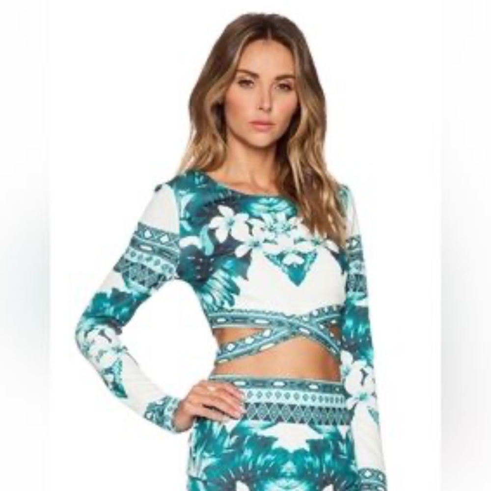 Tiger Mist Crop size 6 XS